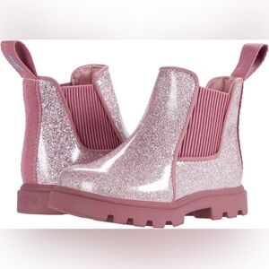 Native Kensington Treklite Bootie in Sparkle Pink